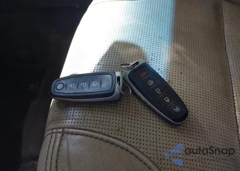 2018 Ford Taurus Limited из США, поврежденный, VIN 1FAHP2F83JG105265